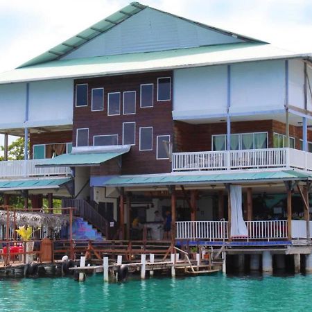 Hotel Los Balcones Over Seas Bocas Town Bagian luar foto