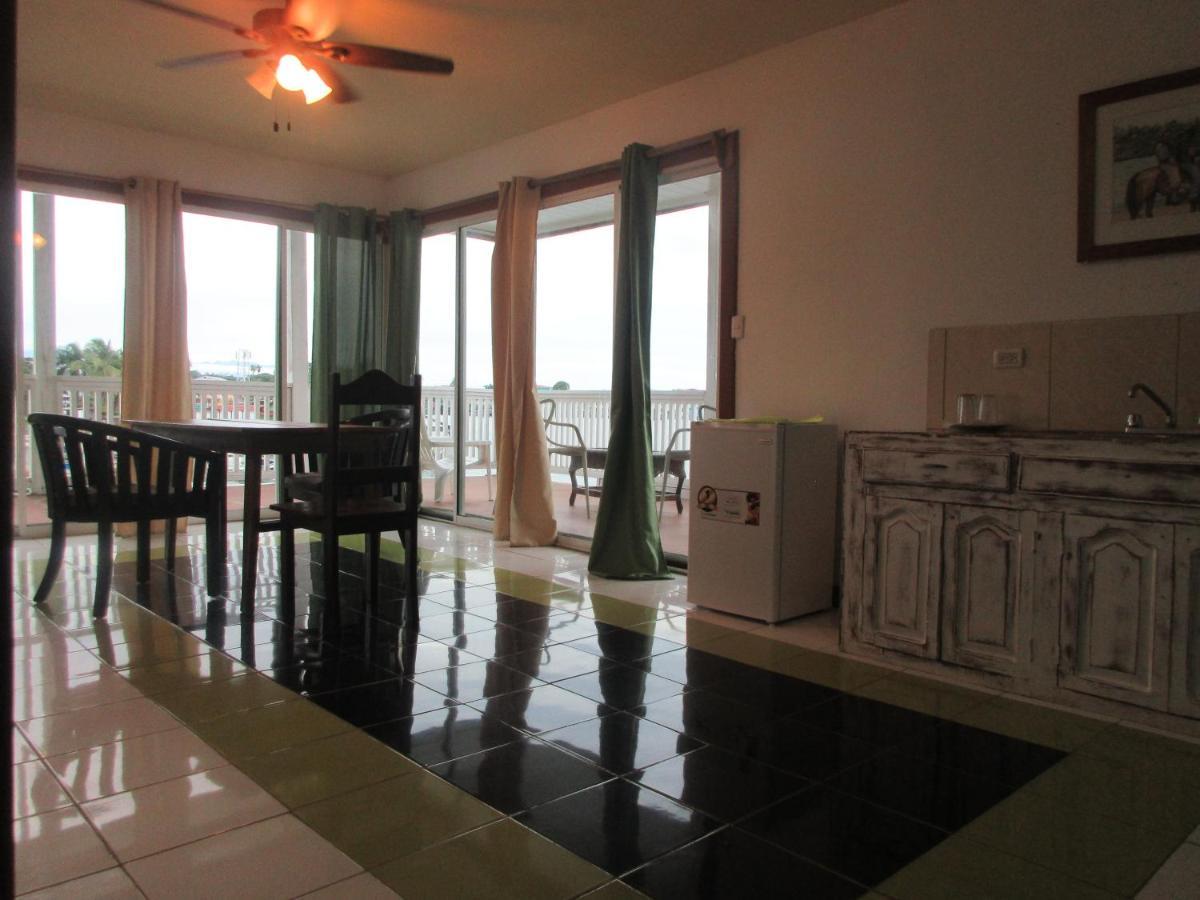 Hotel Los Balcones Over Seas Bocas Town Bagian luar foto