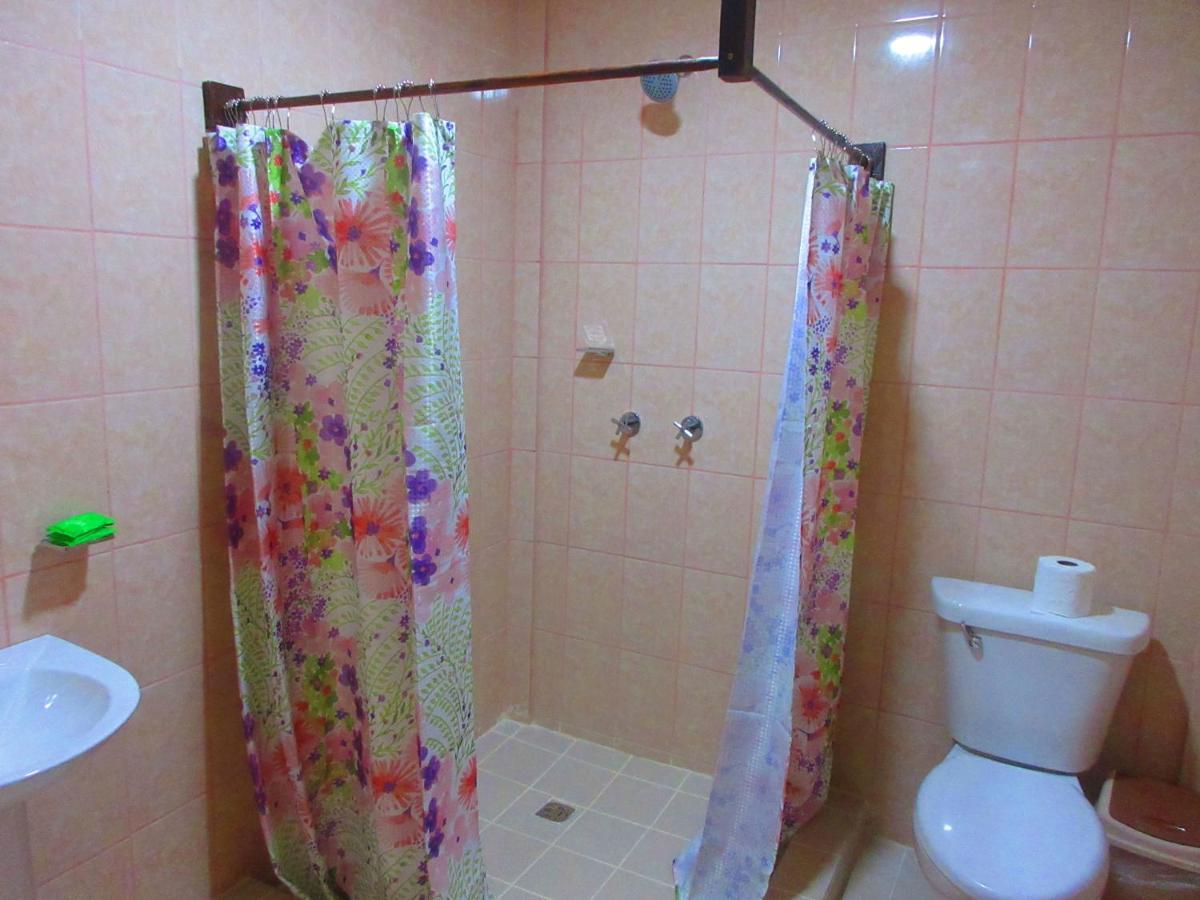 Hotel Los Balcones Over Seas Bocas Town Bagian luar foto