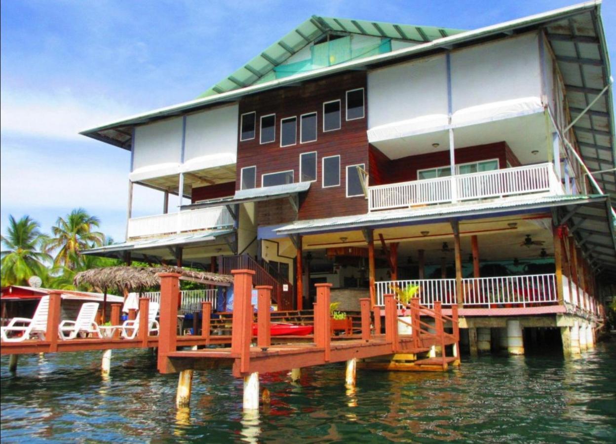 Hotel Los Balcones Over Seas Bocas Town Bagian luar foto