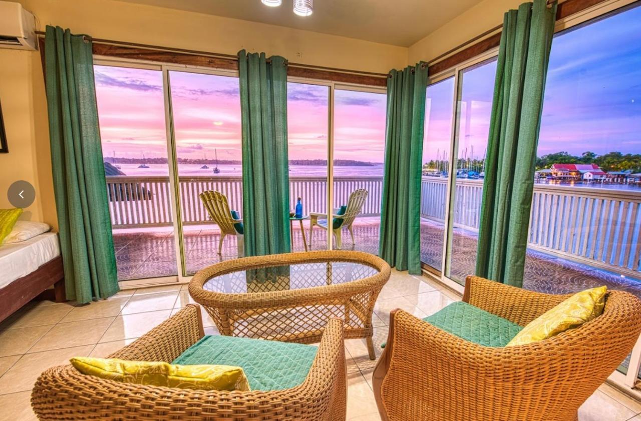 Hotel Los Balcones Over Seas Bocas Town Bagian luar foto