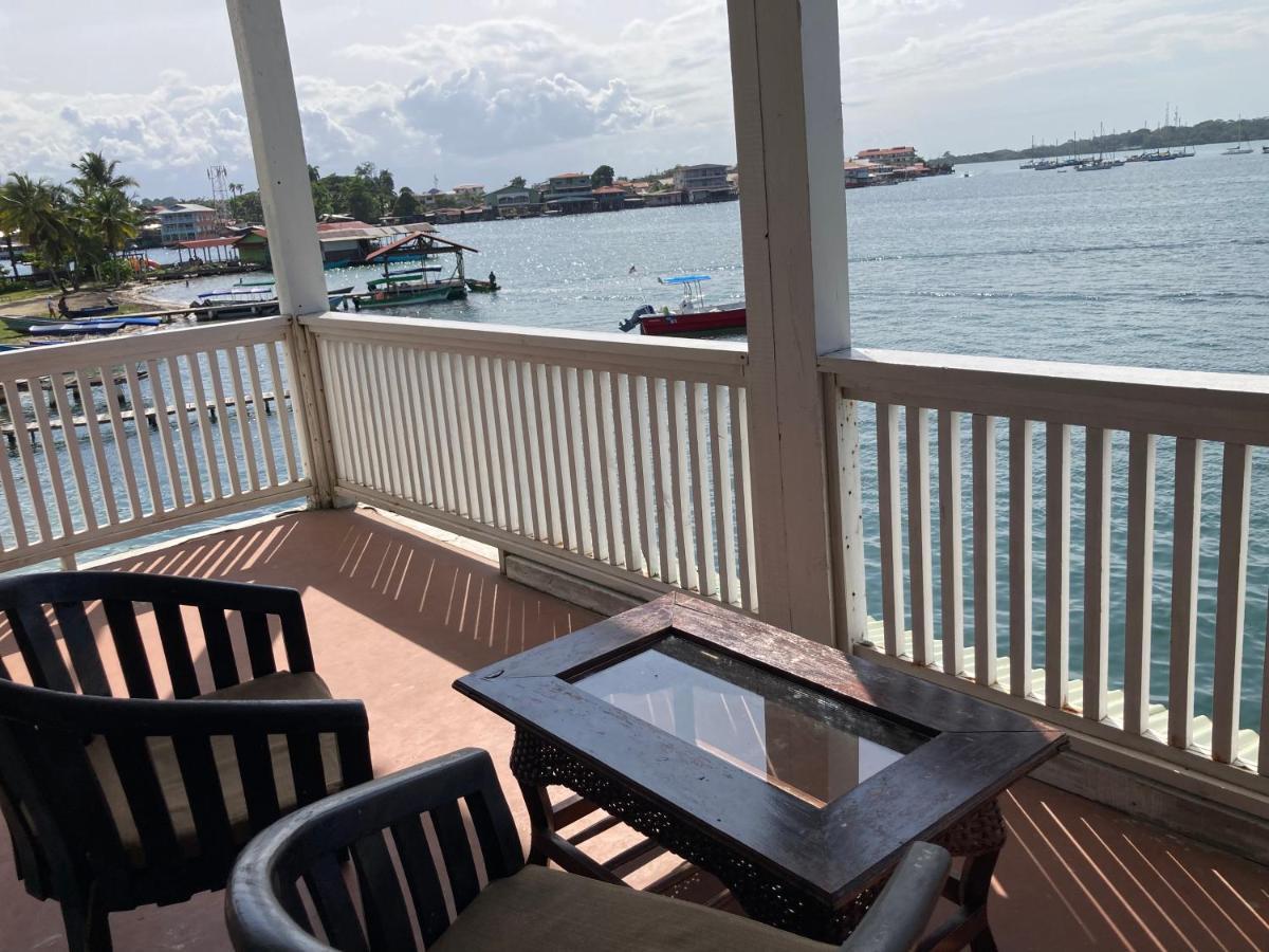 Hotel Los Balcones Over Seas Bocas Town Bagian luar foto