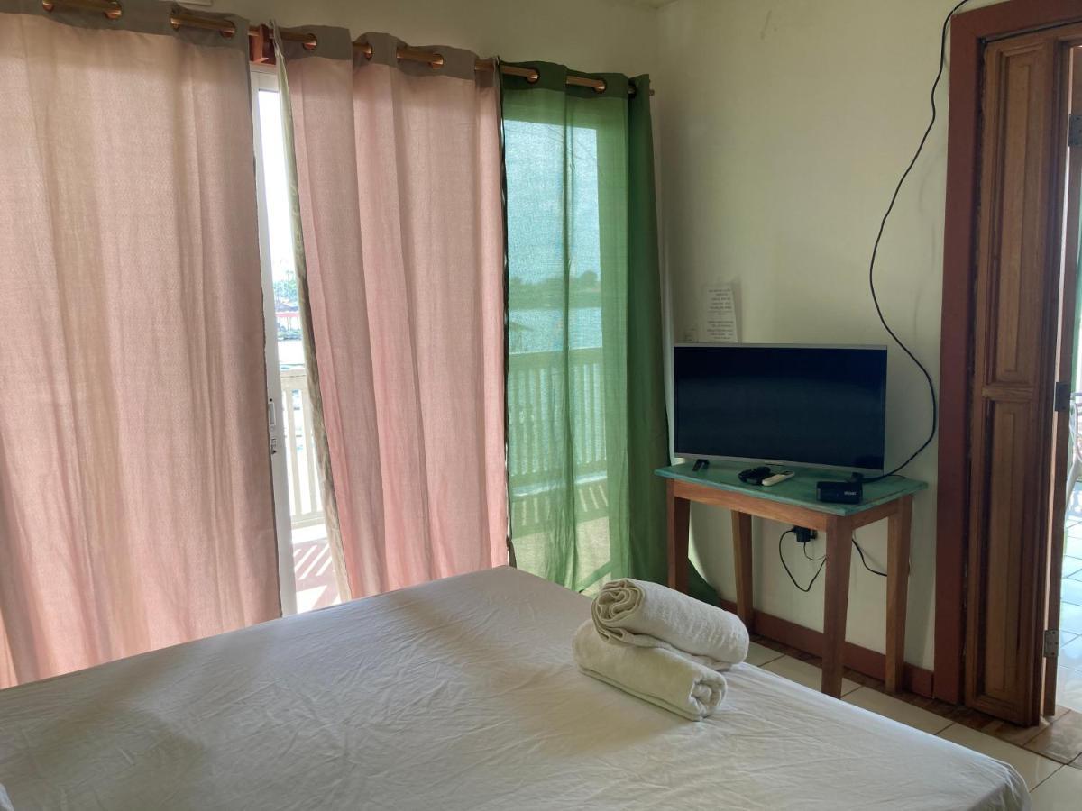 Hotel Los Balcones Over Seas Bocas Town Bagian luar foto